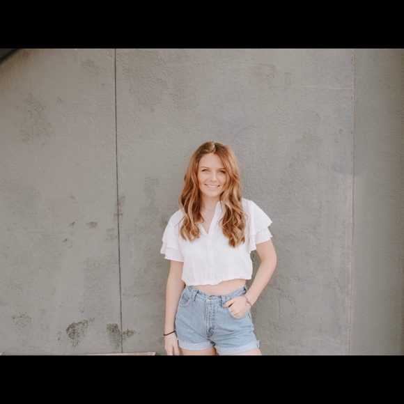 Meet your Posher, Makenna - Picture 7 of 7